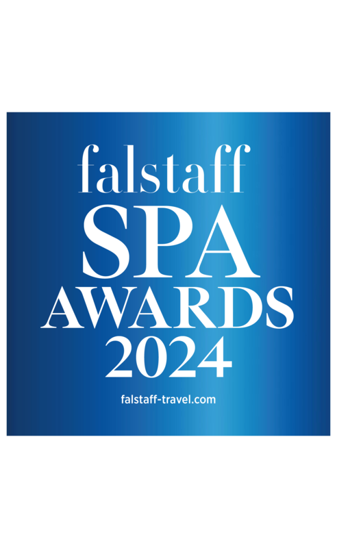 Logo der Falstaffs Spa Awards, ausgezeichnet für den besten Day Spa im Salzburger Land.